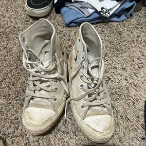 Converse shoes